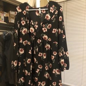 Xhiliration Midi Floral Dress in Black/ Pink